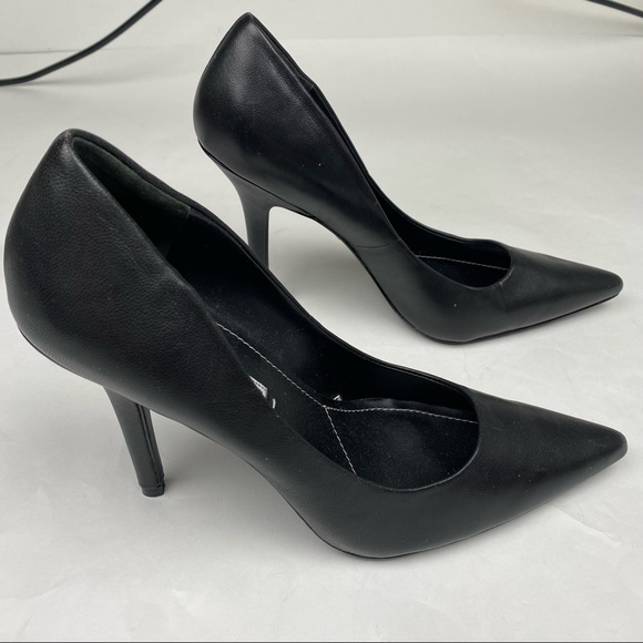 EUC-Charles David Black Leather Pointy Toed Pumps, Size 10 - Picture 9 of 12